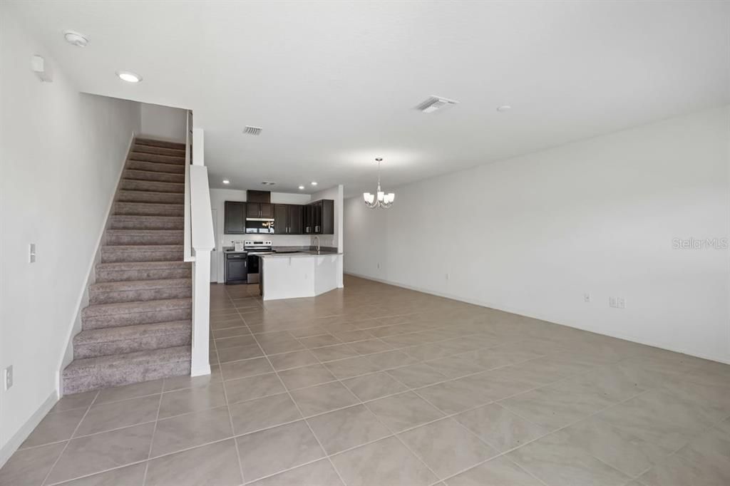 For Sale: $225,320 (3 beds, 2 baths, 1557 Square Feet)