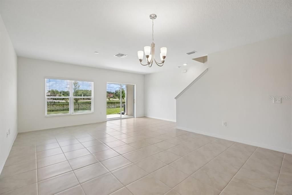 For Sale: $225,320 (3 beds, 2 baths, 1557 Square Feet)