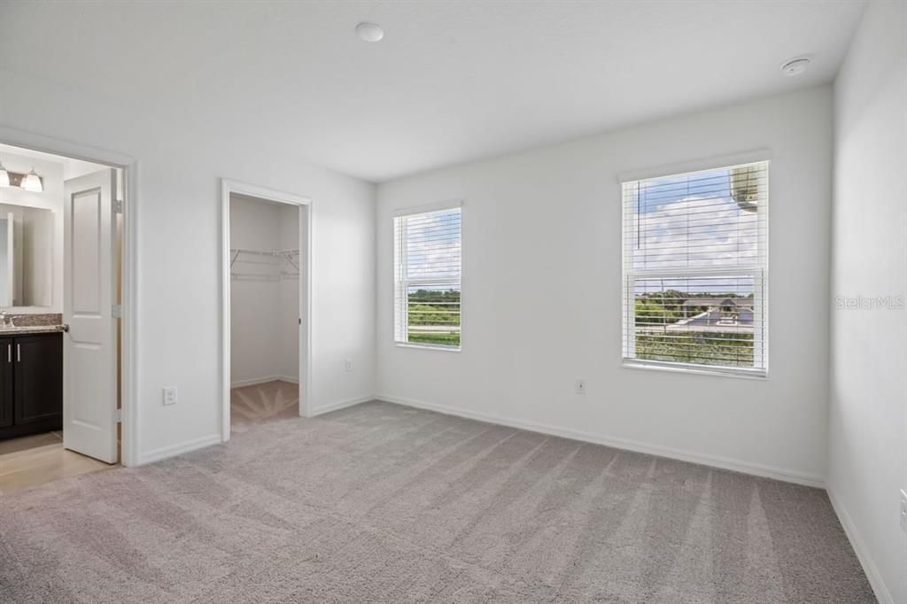 For Sale: $225,320 (3 beds, 2 baths, 1557 Square Feet)