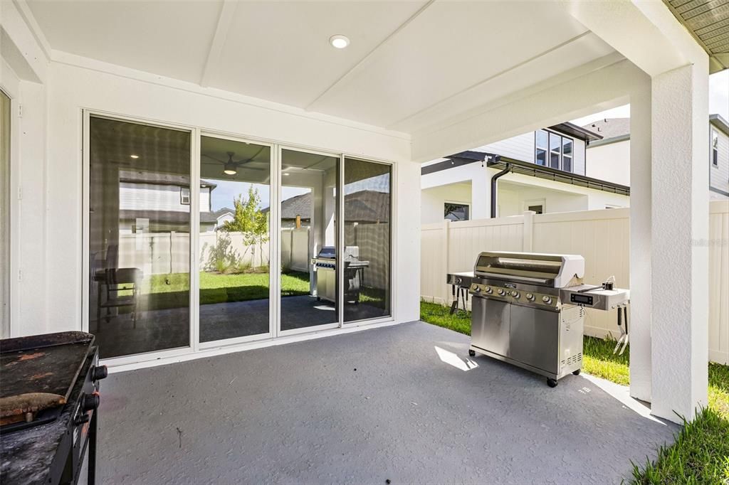 En Venta: $490,000 (4 camas, 3 baños, 2825 Pies cuadrados)