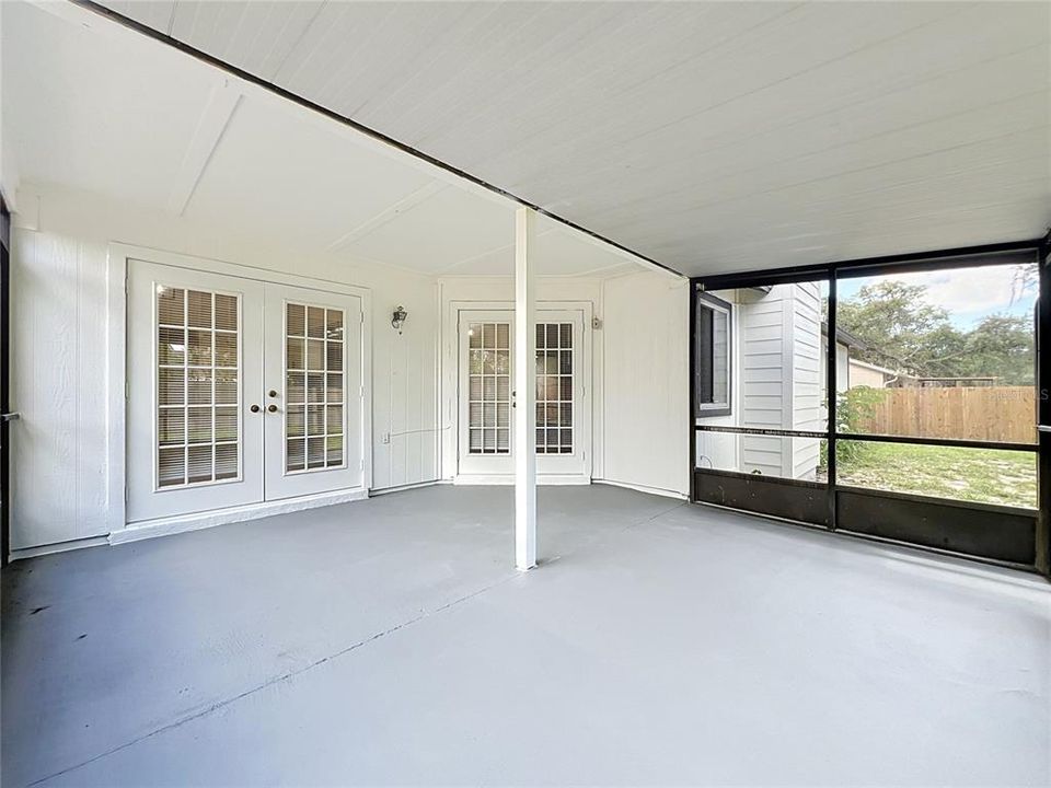 For Sale: $359,900 (3 beds, 2 baths, 1340 Square Feet)