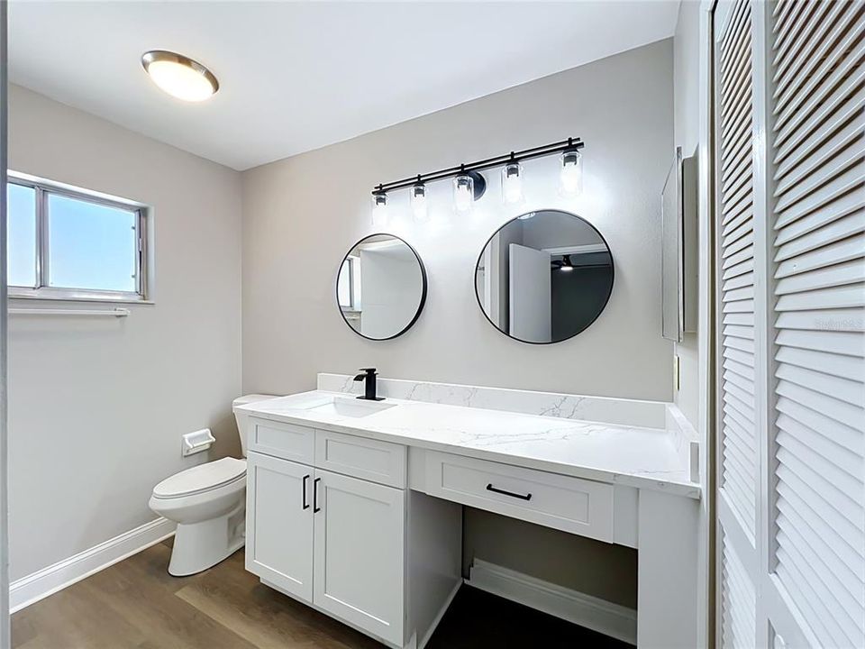 For Sale: $359,900 (3 beds, 2 baths, 1340 Square Feet)