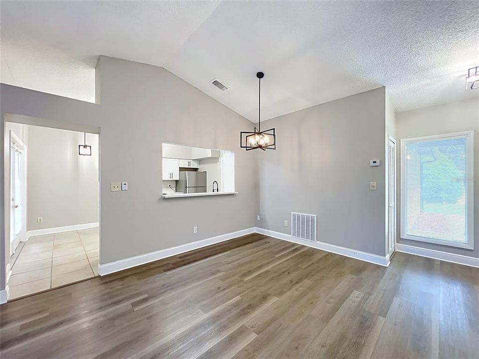 For Sale: $359,900 (3 beds, 2 baths, 1340 Square Feet)