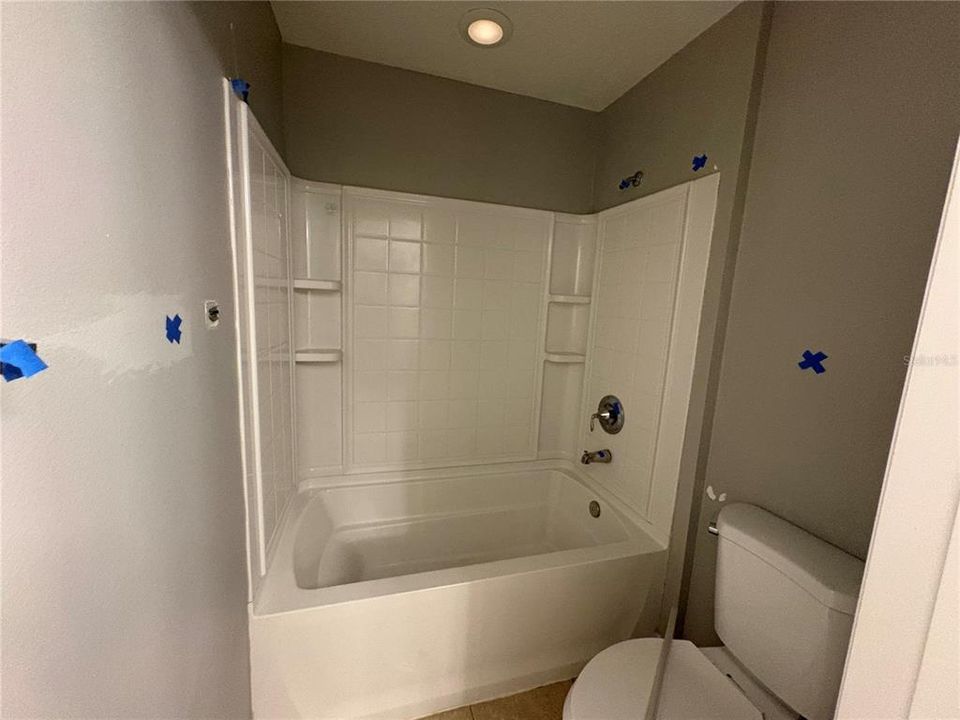 En Venta: $319,900 (5 camas, 3 baños, 2256 Pies cuadrados)
