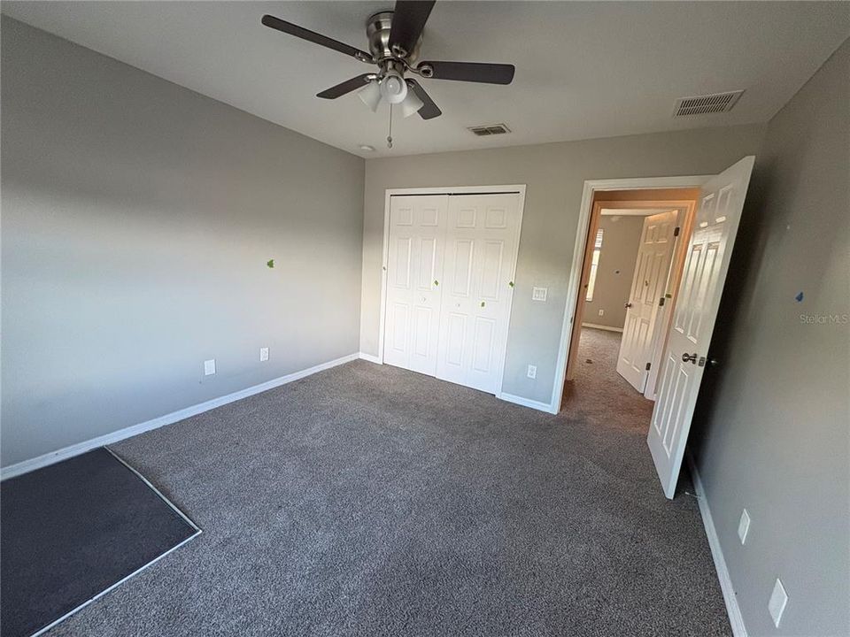 En Venta: $319,900 (5 camas, 3 baños, 2256 Pies cuadrados)