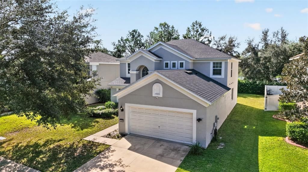 For Sale: $349,900 (4 beds, 2 baths, 2386 Square Feet)
