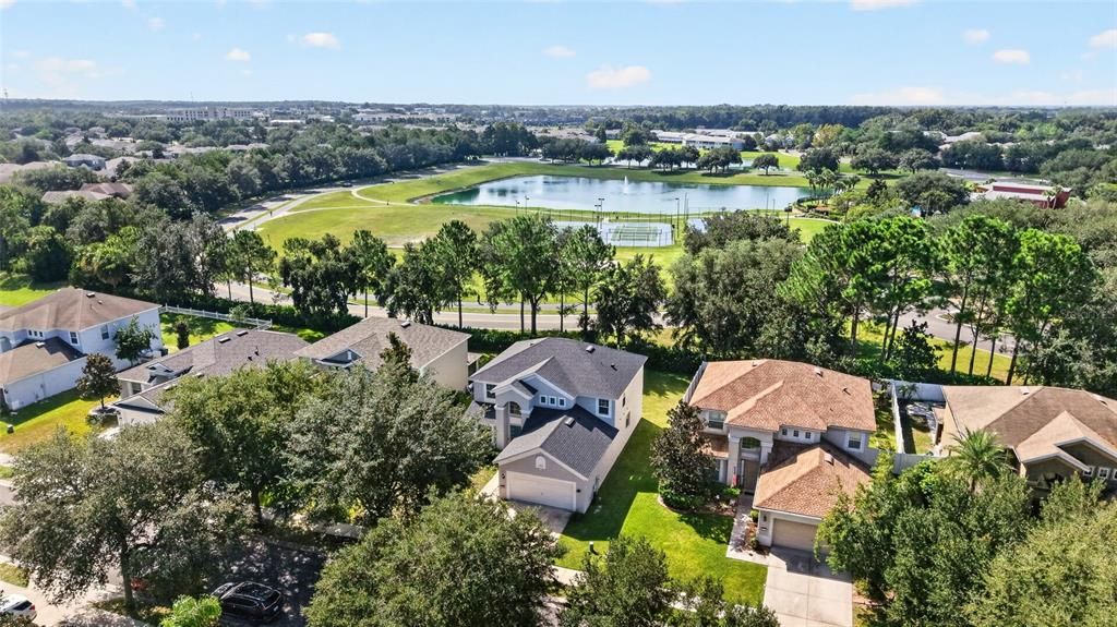 For Sale: $349,900 (4 beds, 2 baths, 2386 Square Feet)