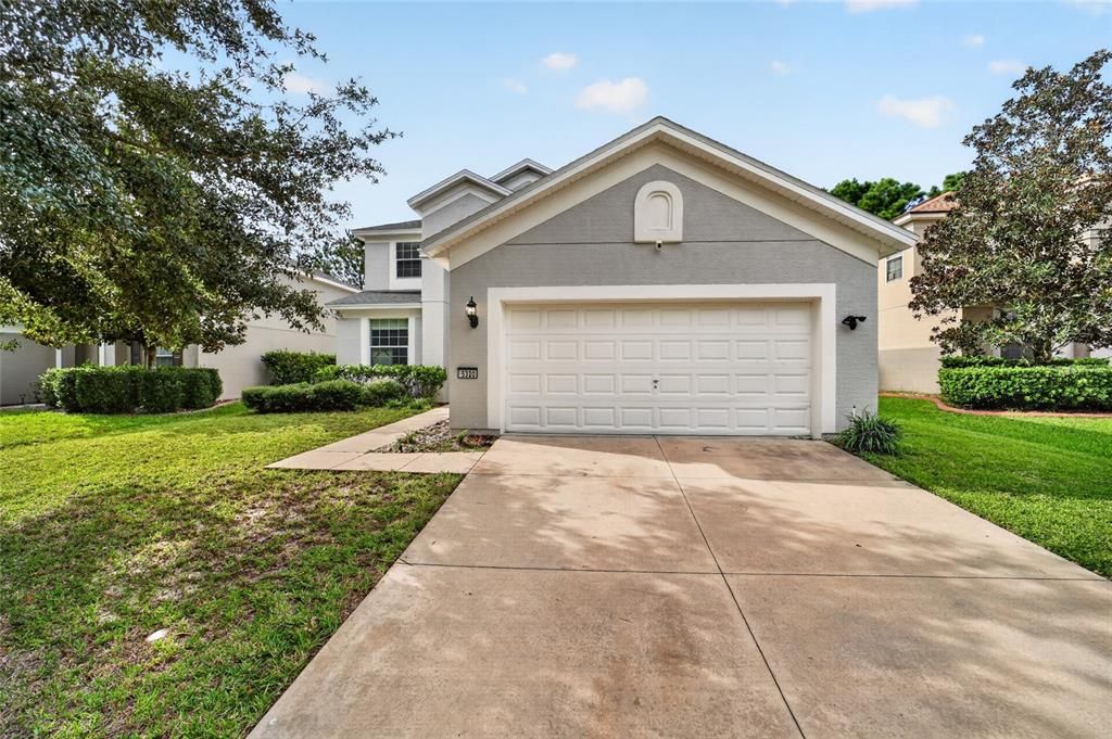 For Sale: $349,900 (4 beds, 2 baths, 2386 Square Feet)