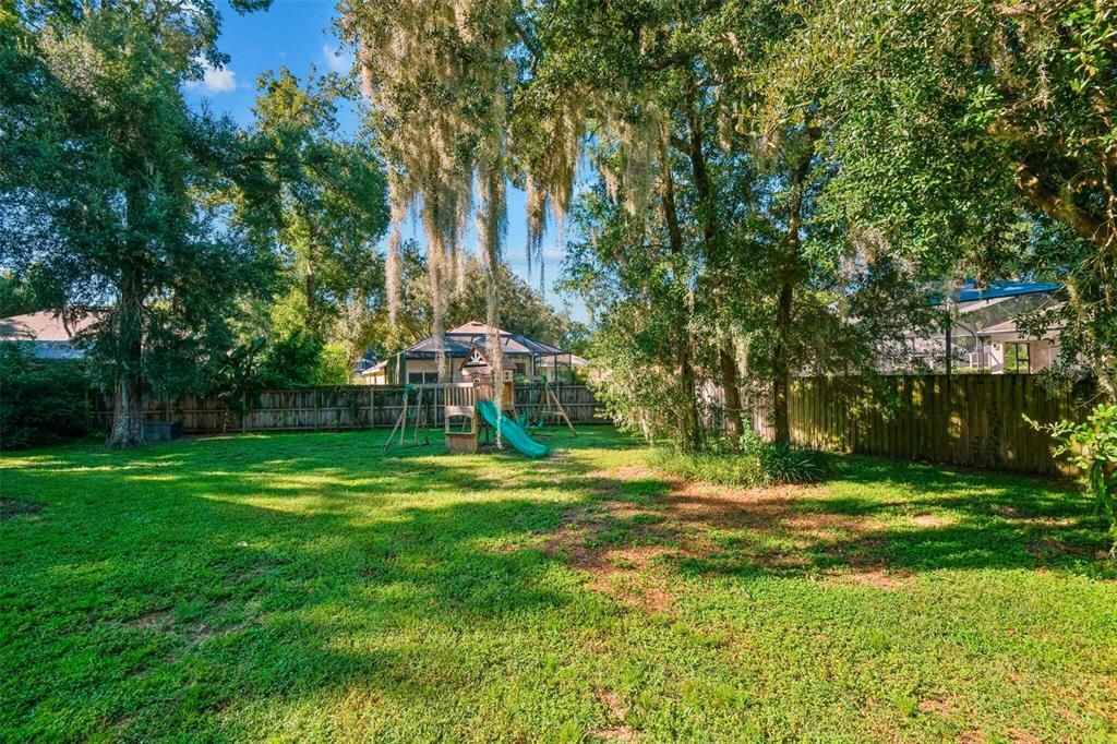 En Venta: $499,999 (3 camas, 2 baños, 2261 Pies cuadrados)