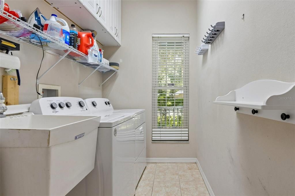 En Venta: $499,999 (3 camas, 2 baños, 2261 Pies cuadrados)