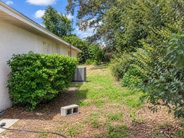 En Venta: $284,900 (4 camas, 3 baños, 1979 Pies cuadrados)
