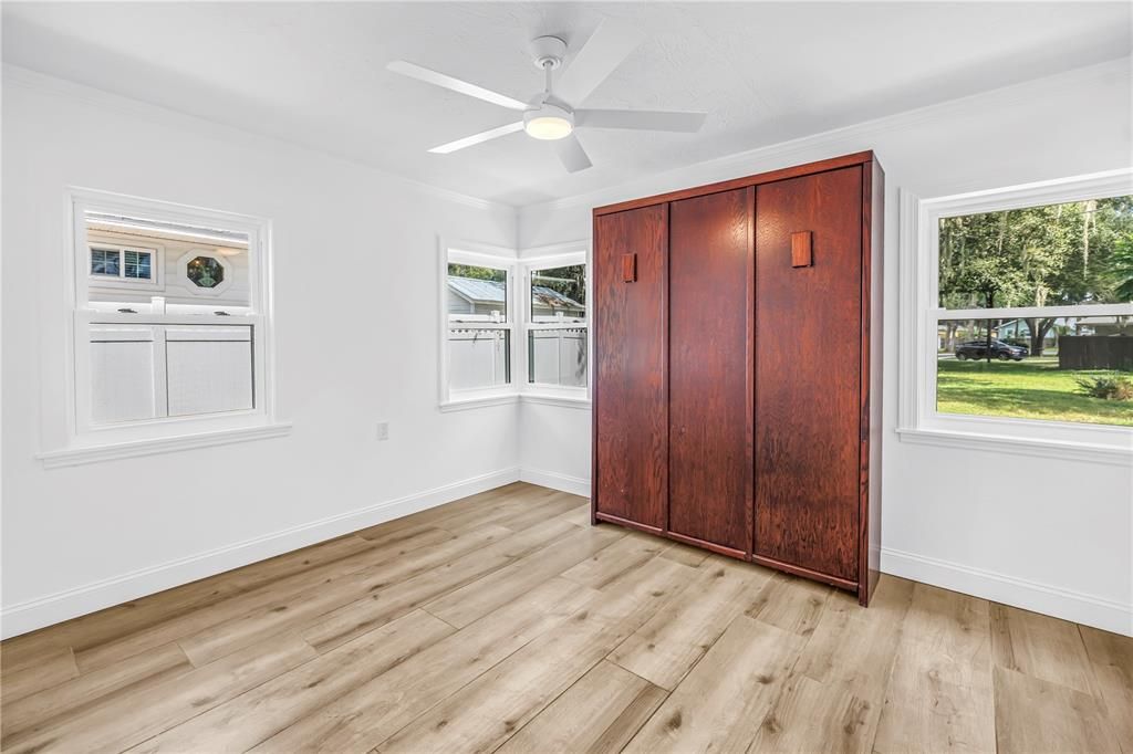 En Venta: $650,000 (3 camas, 2 baños, 1740 Pies cuadrados)