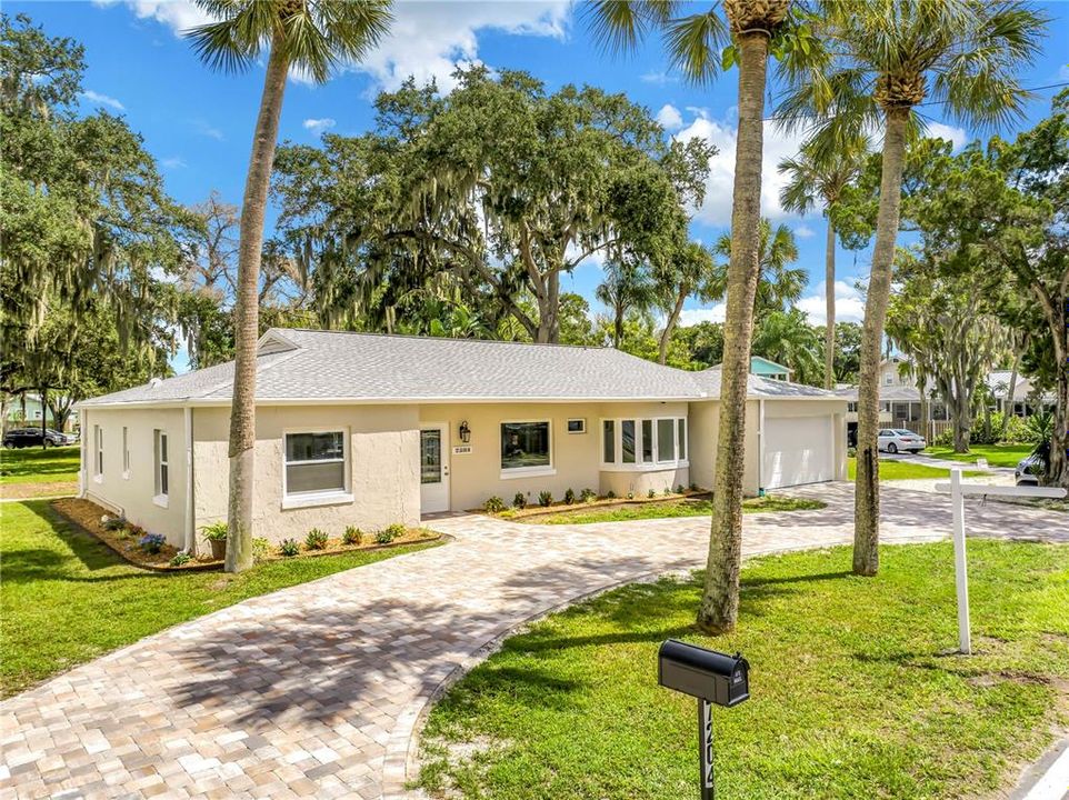 En Venta: $650,000 (3 camas, 2 baños, 1740 Pies cuadrados)