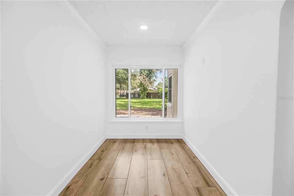 En Venta: $650,000 (3 camas, 2 baños, 1740 Pies cuadrados)