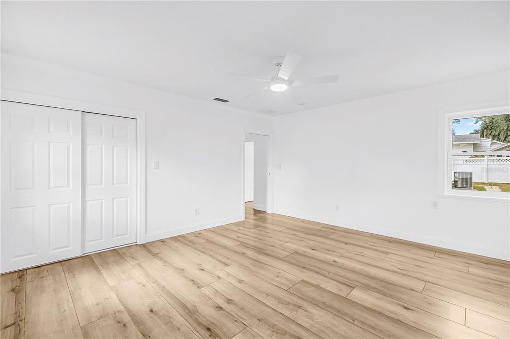 En Venta: $650,000 (3 camas, 2 baños, 1740 Pies cuadrados)