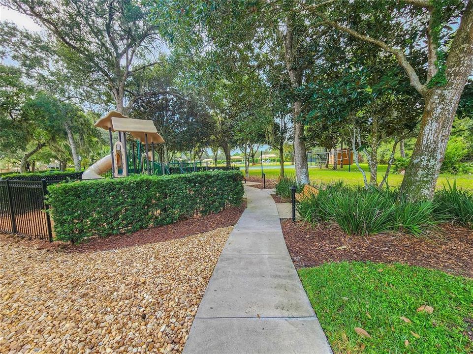 For Sale: $498,000 (3 beds, 2 baths, 2561 Square Feet)