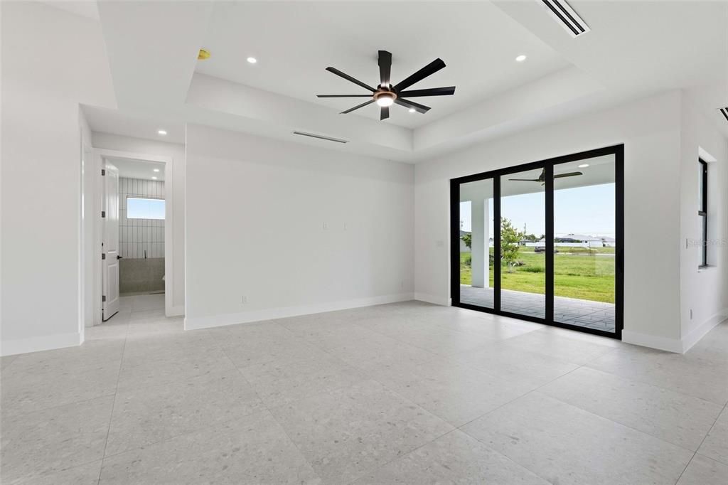 Active With Contract: $380,000 (3 beds, 2 baths, 1893 Square Feet)