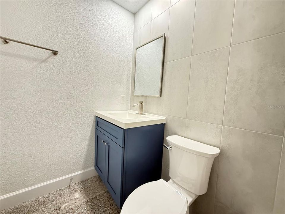 For Rent: $2,000 (1 beds, 1 baths, 646 Square Feet)