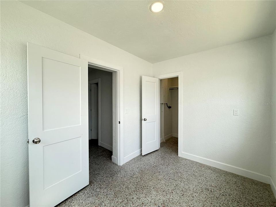 For Rent: $2,000 (1 beds, 1 baths, 646 Square Feet)