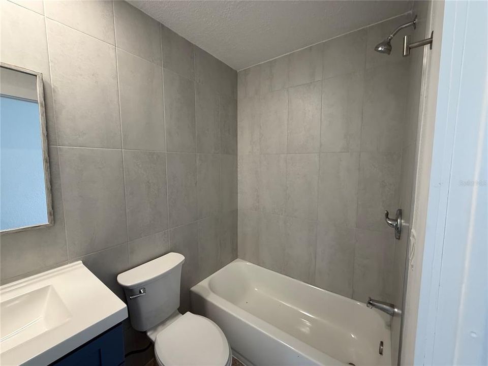 For Rent: $2,000 (1 beds, 1 baths, 646 Square Feet)