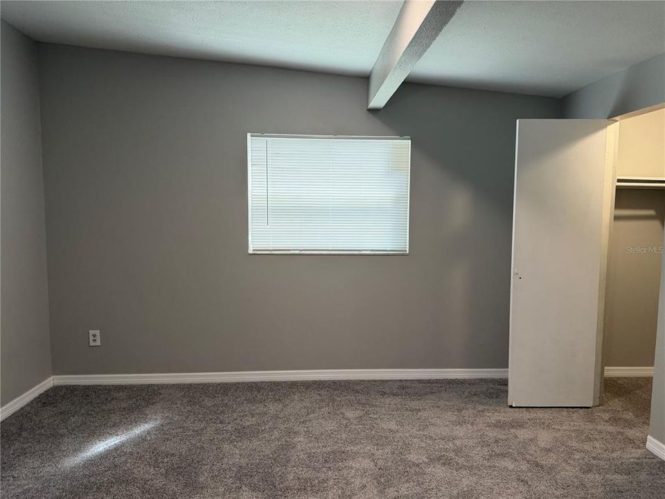 For Rent: $1,400 (2 beds, 1 baths, 808 Square Feet)
