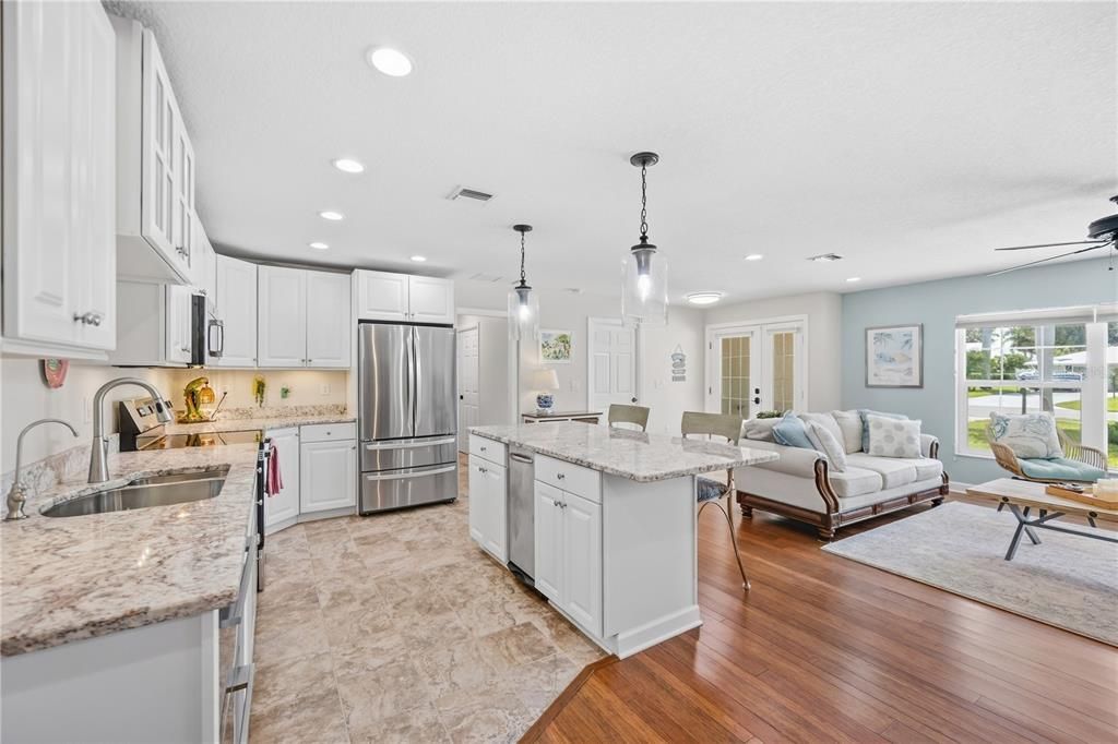 For Sale: $925,000 (2 beds, 2 baths, 1478 Square Feet)