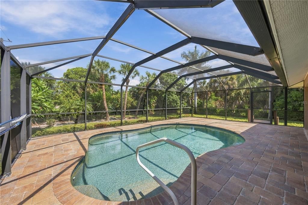 For Sale: $925,000 (2 beds, 2 baths, 1478 Square Feet)