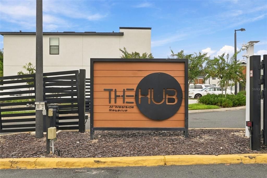For Sale: $340,000 (3 beds, 3 baths, 1372 Square Feet)