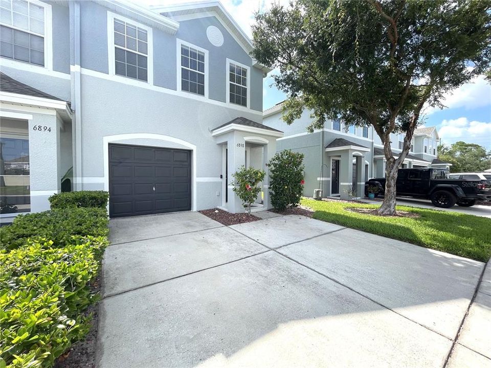 For Rent: $2,499 (3 beds, 2 baths, 1500 Square Feet)