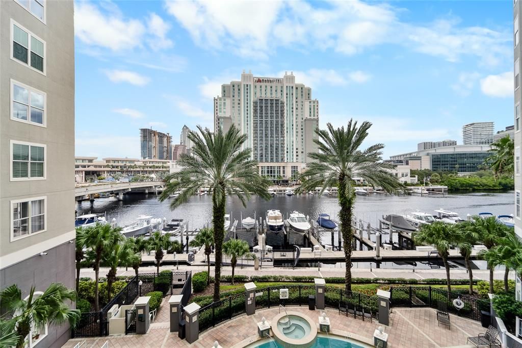 For Rent: $4,500 (2 beds, 2 baths, 1168 Square Feet)