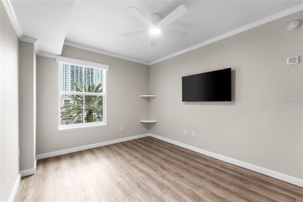 For Rent: $4,500 (2 beds, 2 baths, 1168 Square Feet)