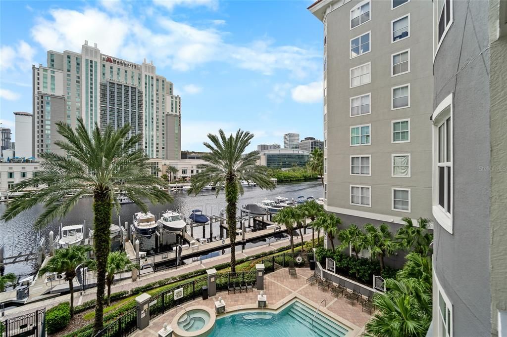 For Rent: $4,500 (2 beds, 2 baths, 1168 Square Feet)