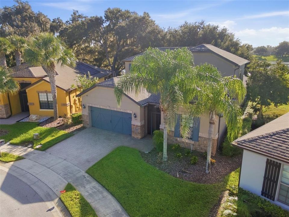 For Sale: $505,000 (4 beds, 4 baths, 2837 Square Feet)