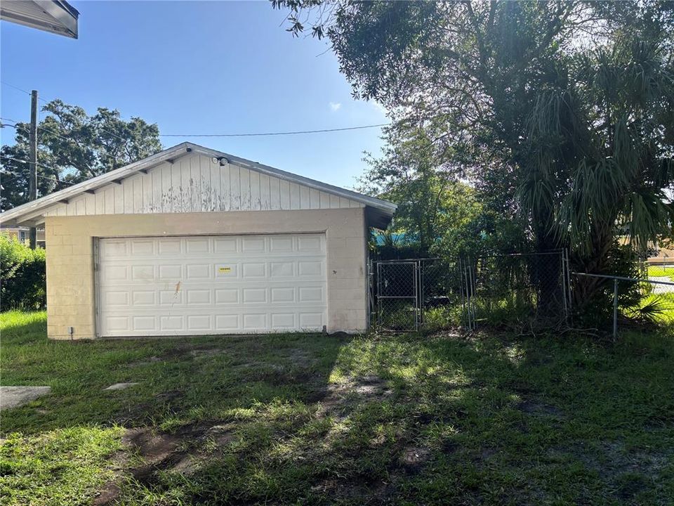 En Venta: $215,000 (3 camas, 1 baños, 1149 Pies cuadrados)