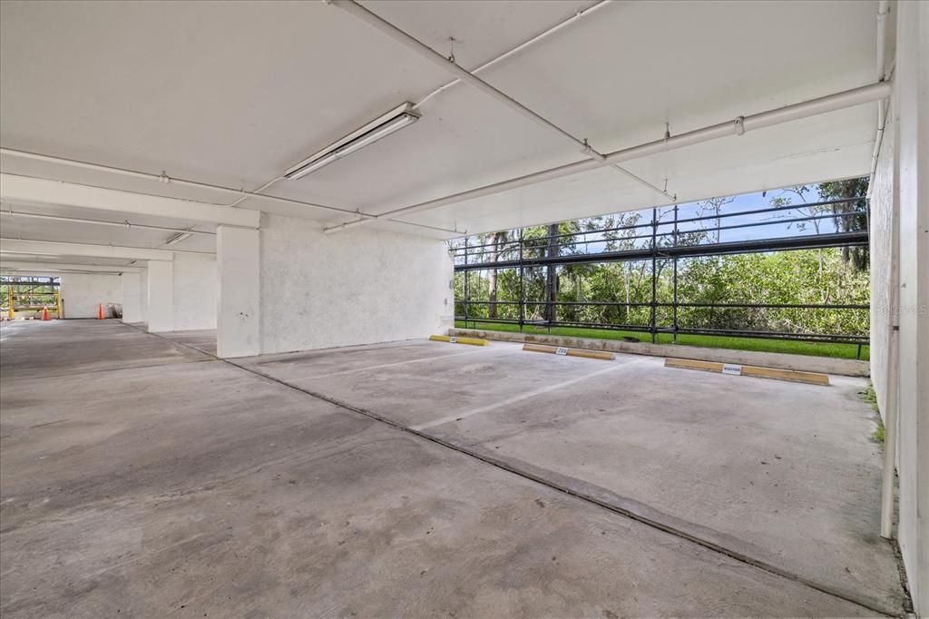 For Sale: $165,000 (2 beds, 2 baths, 1146 Square Feet)