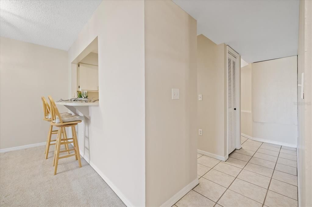 For Sale: $165,000 (2 beds, 2 baths, 1146 Square Feet)