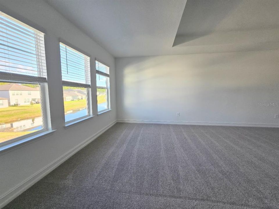 For Rent: $4,250 (5 beds, 4 baths, 3230 Square Feet)