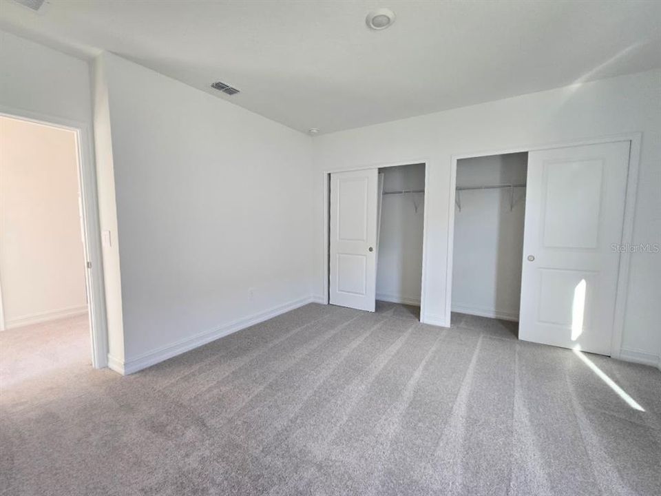 For Rent: $4,250 (5 beds, 4 baths, 3230 Square Feet)