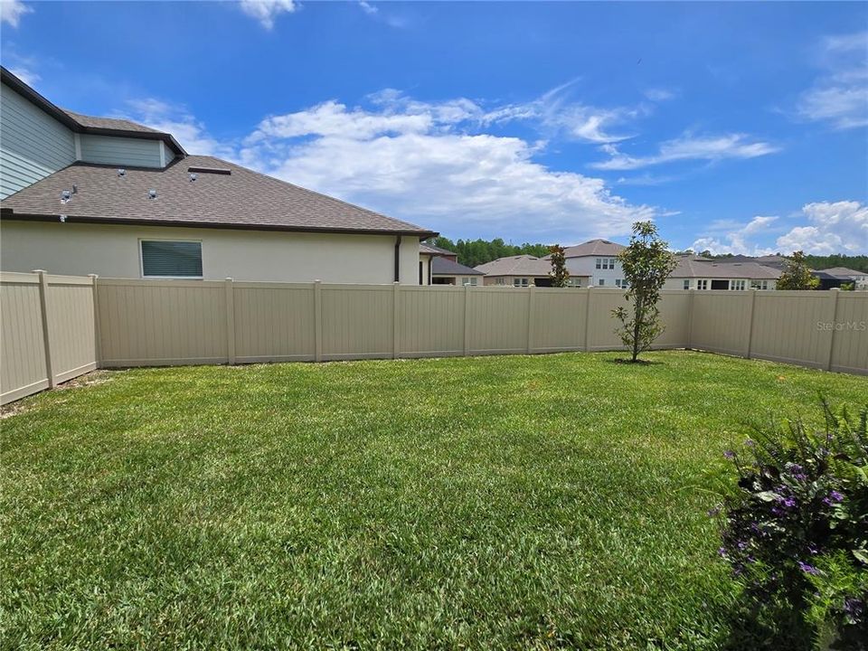 For Rent: $4,250 (5 beds, 4 baths, 3230 Square Feet)