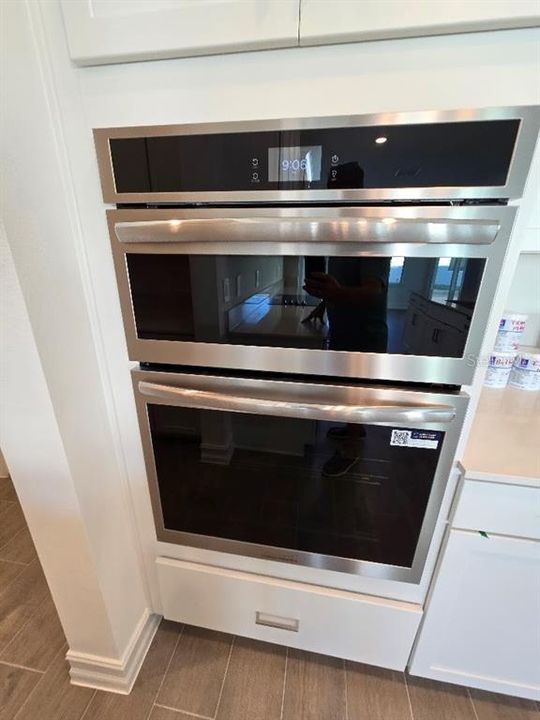 For Rent: $4,250 (5 beds, 4 baths, 3230 Square Feet)