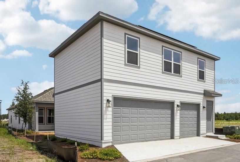 For Rent: $2,700 (4 beds, 2 baths, 2754 Square Feet)