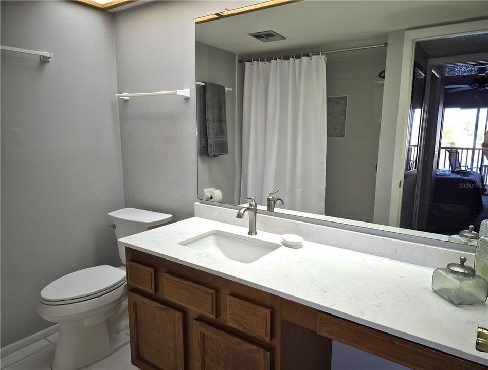 For Rent: $1,595 (1 beds, 1 baths, 674 Square Feet)