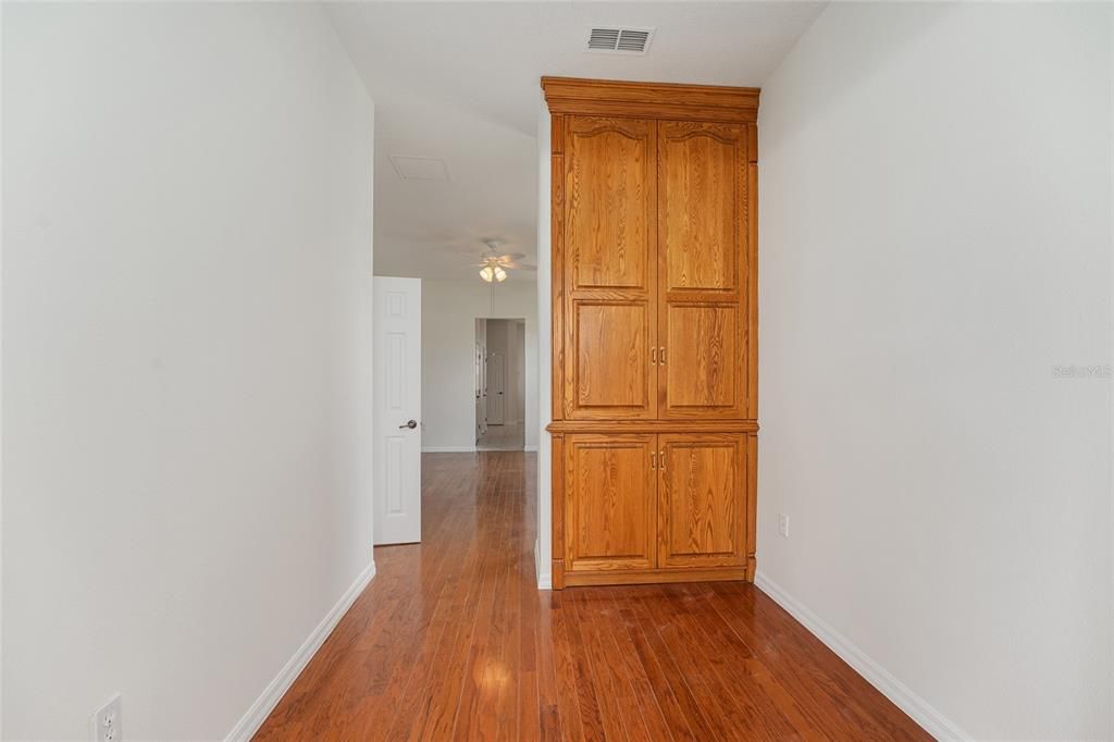 En Venta: $394,550 (3 camas, 2 baños, 2298 Pies cuadrados)