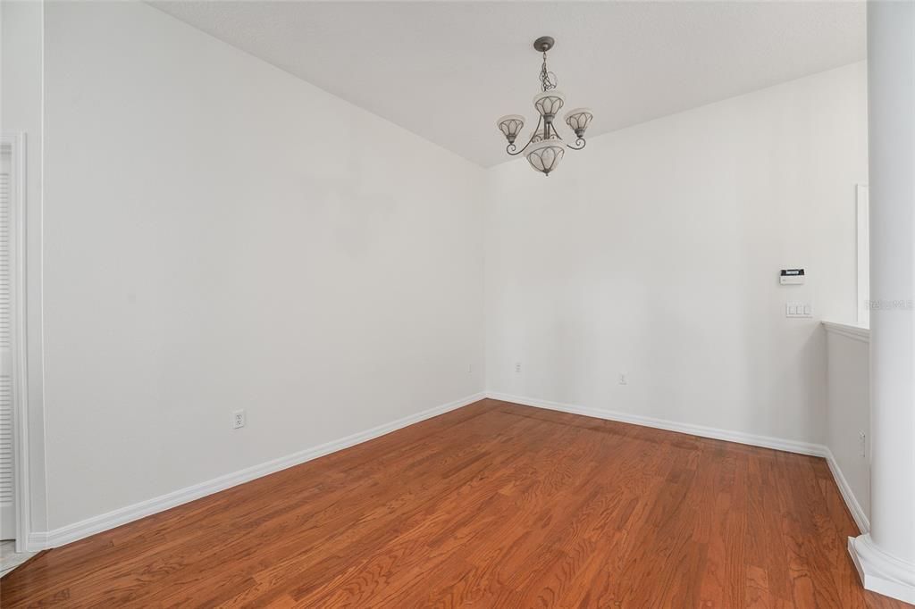 En Venta: $394,550 (3 camas, 2 baños, 2298 Pies cuadrados)