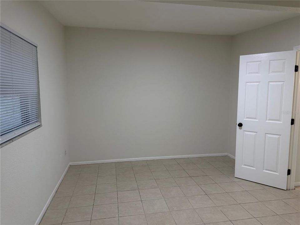 For Rent: $1,400 (2 beds, 1 baths, 788 Square Feet)