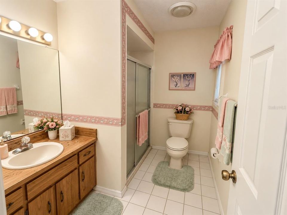 En Venta: $249,000 (3 camas, 2 baños, 1740 Pies cuadrados)