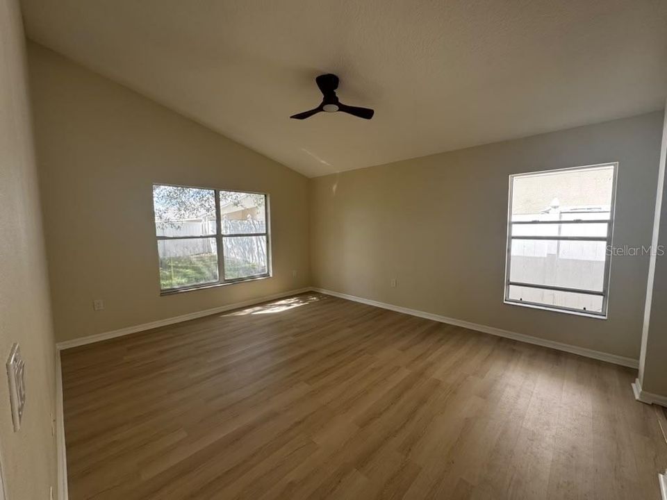 В аренду: $2,199 (3 спален, 2 ванн, 1536 Квадратных фут)