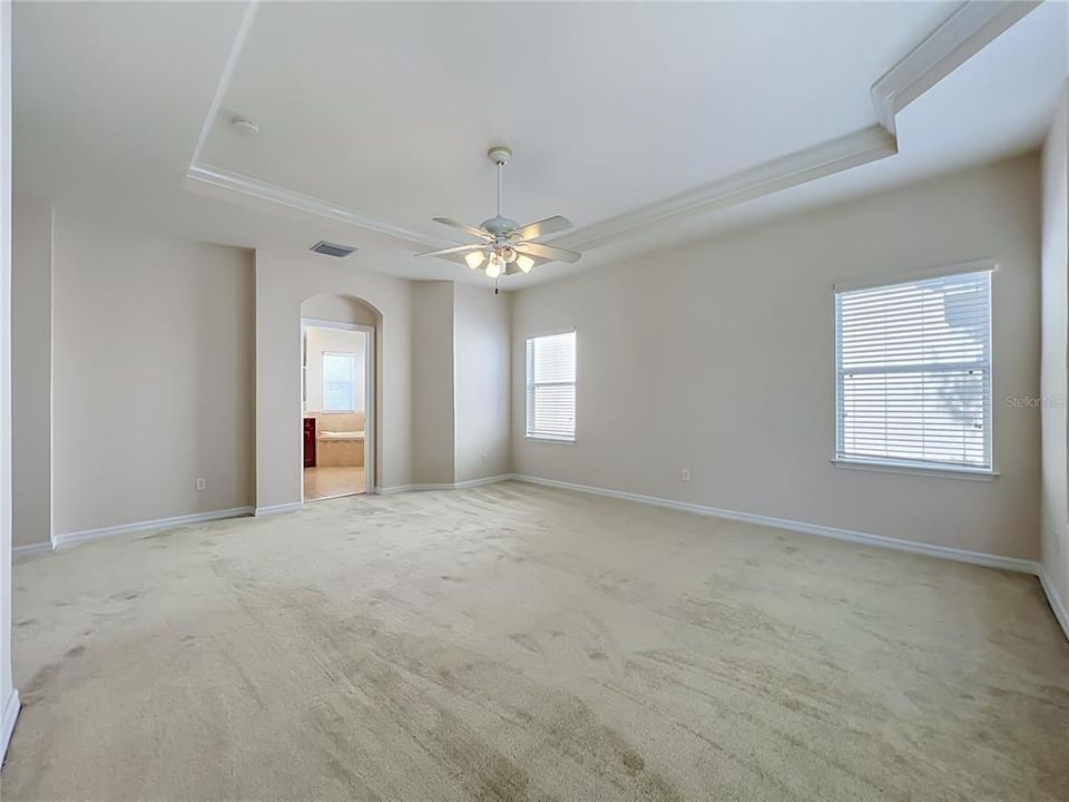 For Sale: $625,000 (4 beds, 2 baths, 2683 Square Feet)