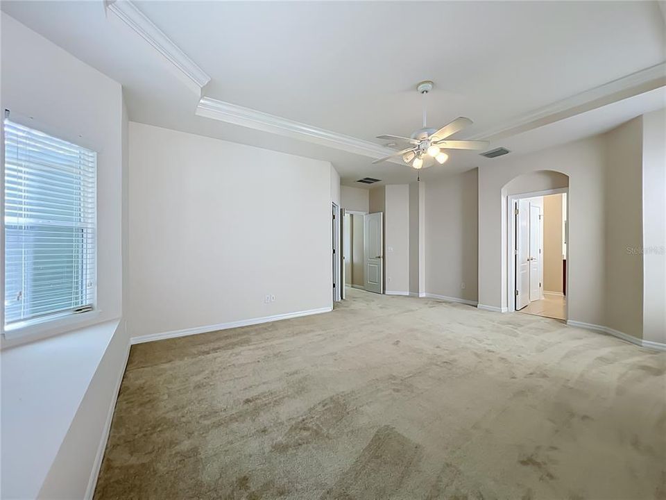 For Sale: $625,000 (4 beds, 2 baths, 2683 Square Feet)