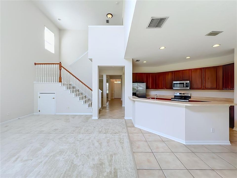 For Sale: $625,000 (4 beds, 2 baths, 2683 Square Feet)